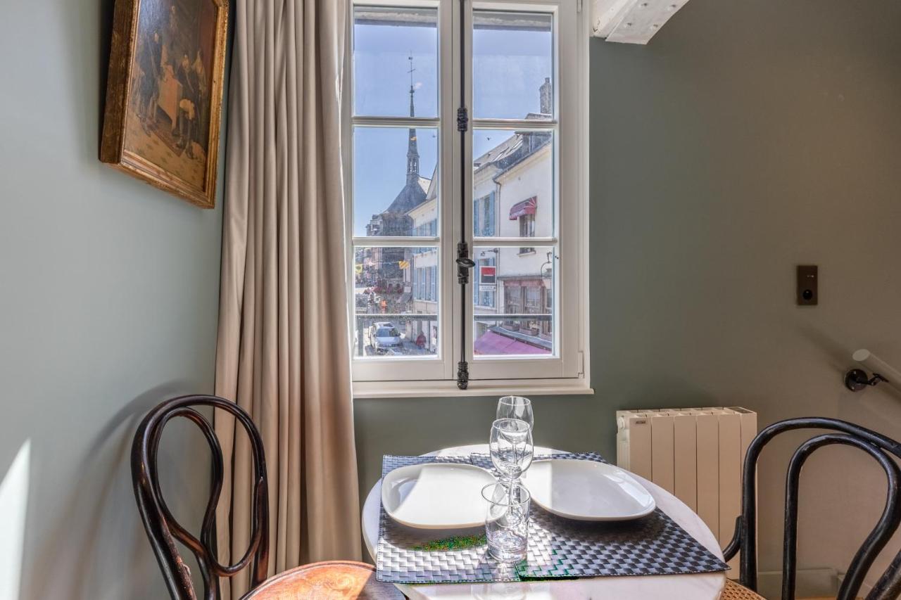 Le Passocean Apartment Honfleur Exterior photo